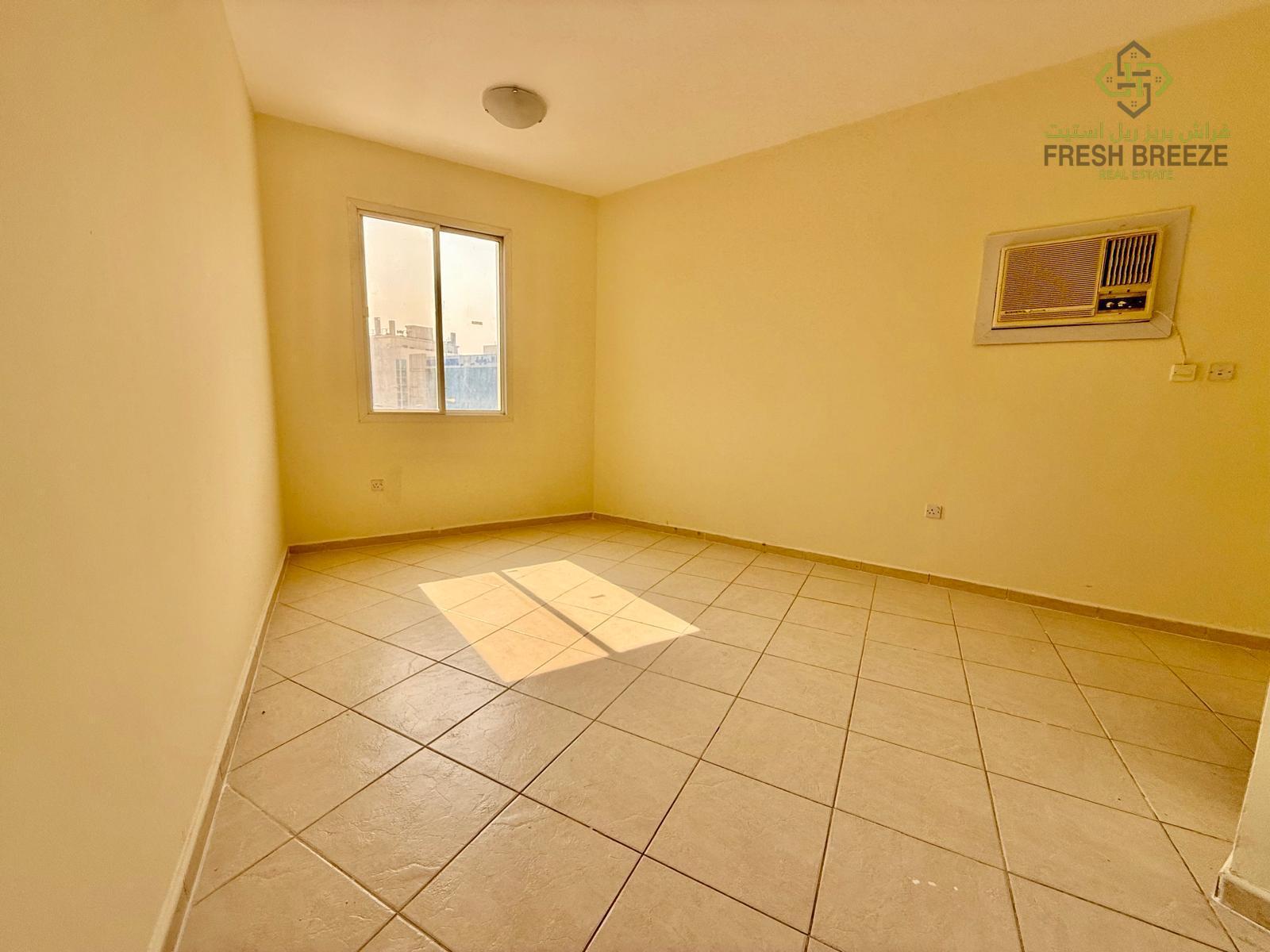 Amazing 3 BHK For Family In A Prime Location - Apartment in Hiteen Street