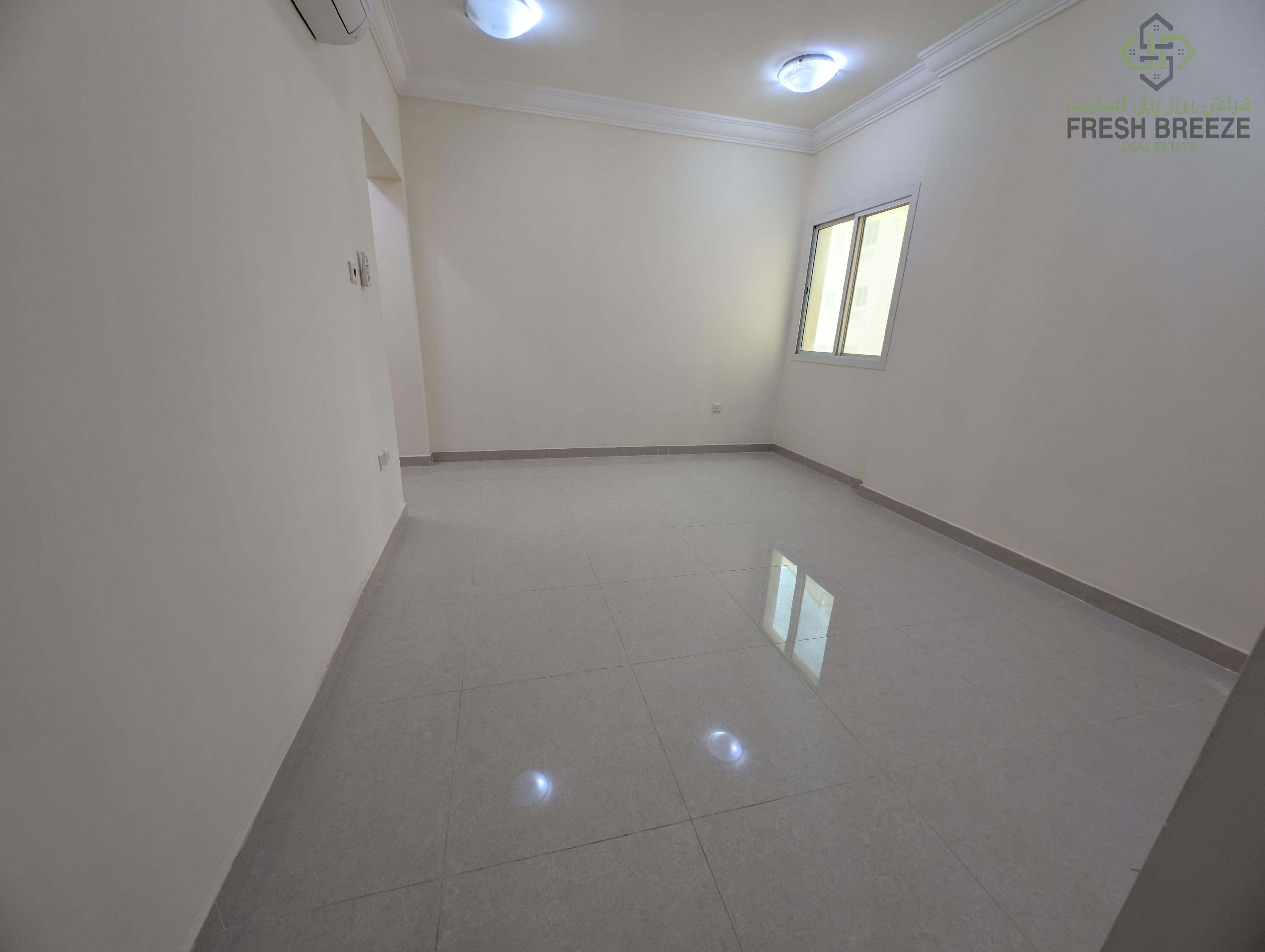 Spaious 2BHK Unfurnished For Family +1Month Free - Apartment in Al Muntazah Street