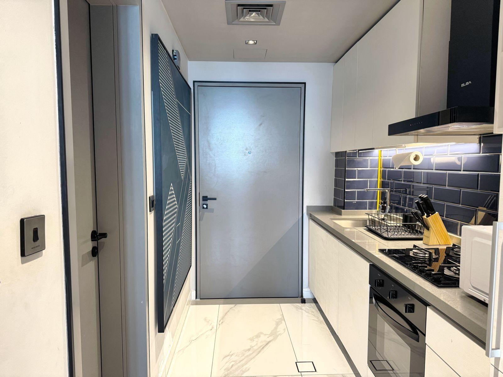 End User | Welcoming Home| Low Floor | Furnished