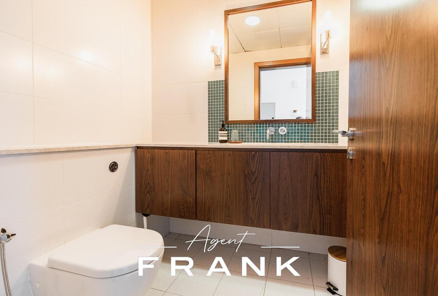 Exclusive | Top Floor | Renovated Unit