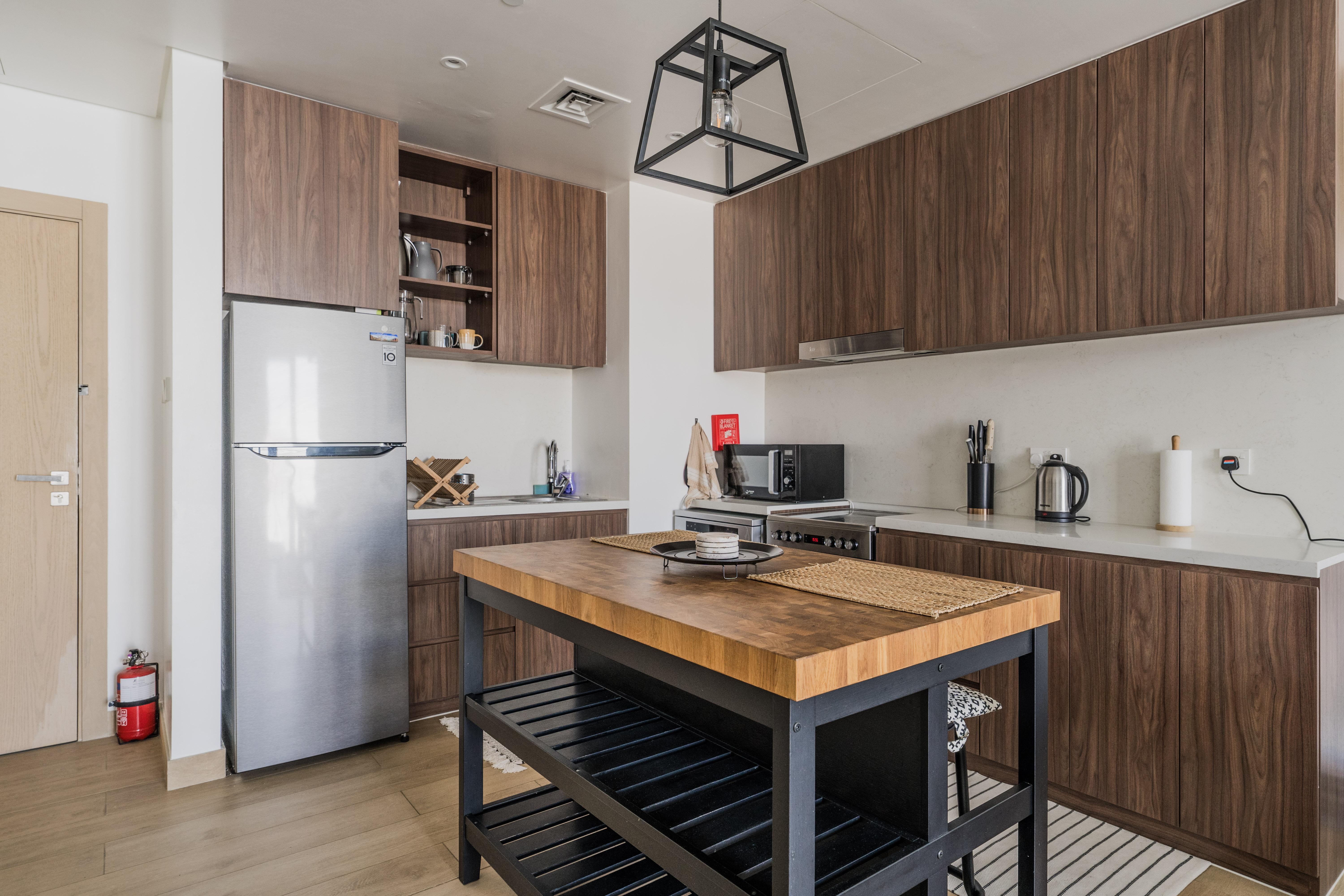 Beach Living | Fully Furnished | Top Floor