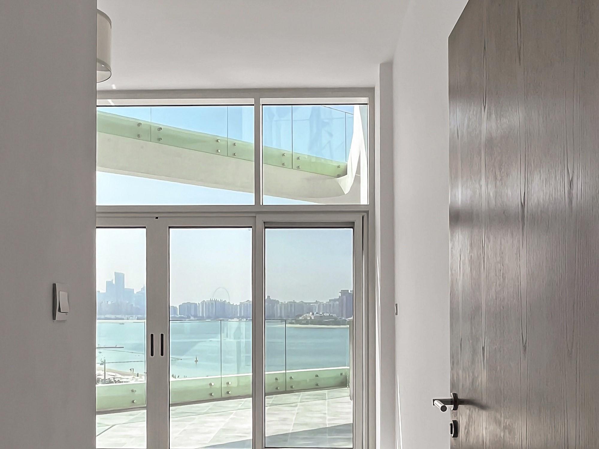 Beachfront | Luxury | Jumierah view