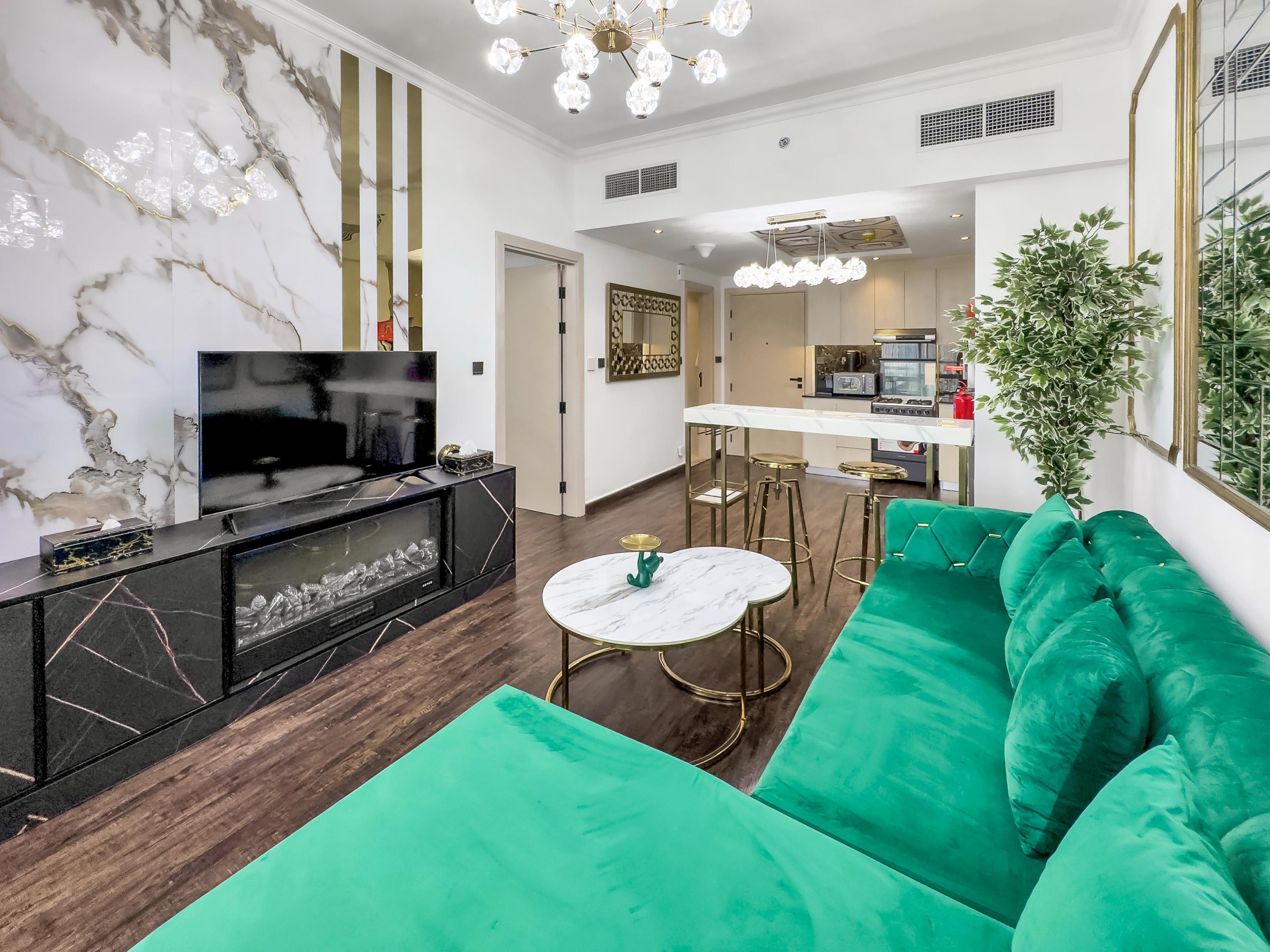 Elegant and Spacious | Prime Area | Move in Ready