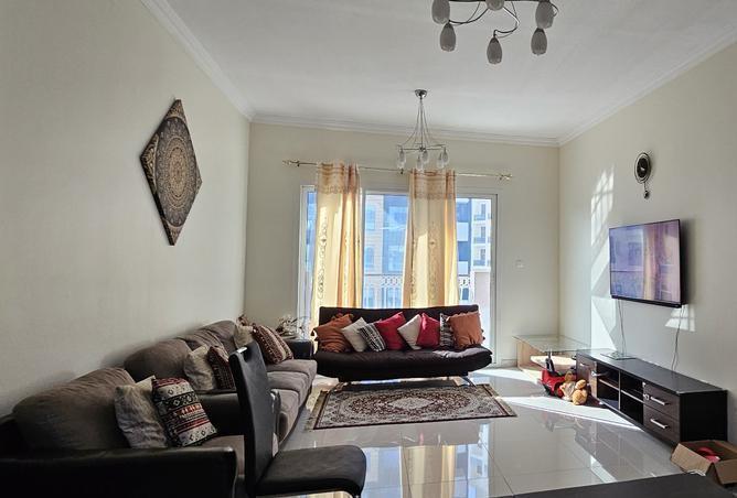 Fully Furnished | Vacant | Low Floor