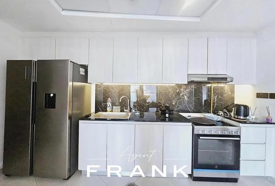 Rented | Corner Unit | Low Floor | Semi-Furnished