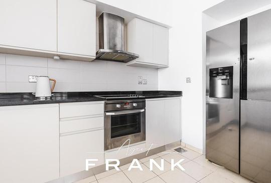 Exclusive | Top Floor | Renovated Unit