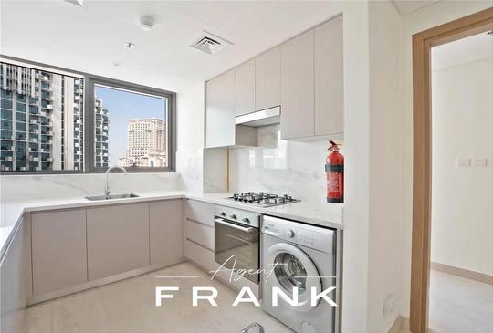 Bright | City View | Mid Floor | Semi Furnished