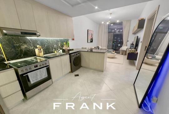 Cozy Furnished | Low Floor | City View