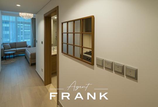 Low Floor | Elegantly Furnished | Multiple Cheques