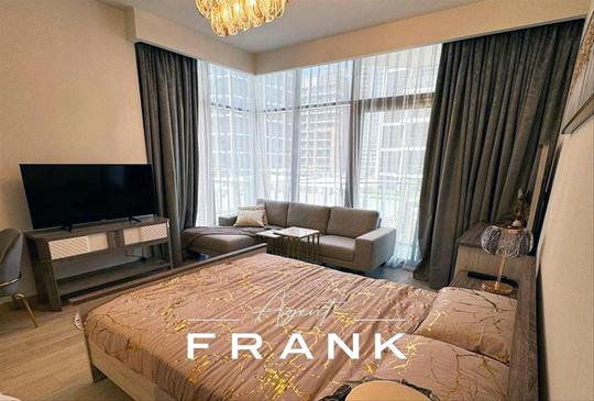 Low Floor | Elegantly Furnished | Multiple Cheques