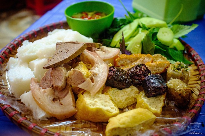 Món bún đậu hấp dẫn