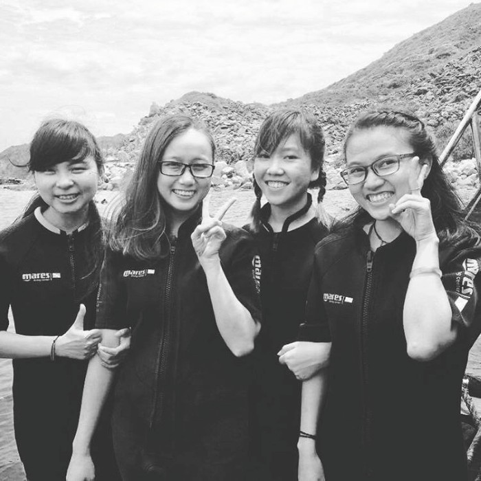Chuẩn bị tham gia lặn biển - Ảnh: iljimaeha