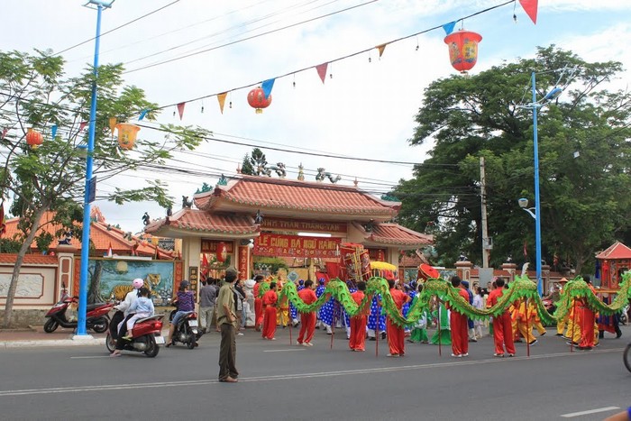 Rộn ràng không khí lễ hội ở đình thần Thắng Tam 