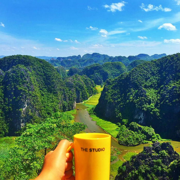 Mang cà phê lên núi pha thì sao