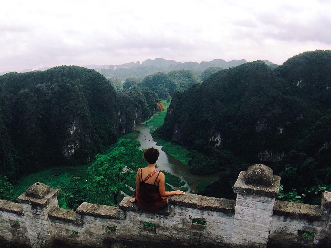 Những câu chuyện thú vị ở Hang Múa