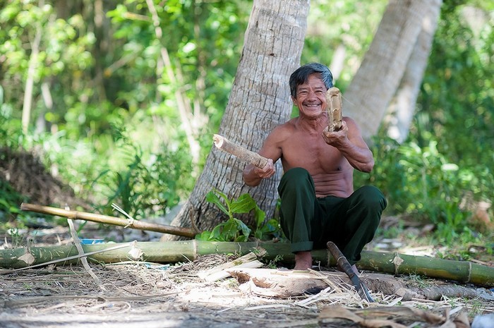 Nụ cười đôn hậu ấm lòng của người dân miền biển xứ Quảng