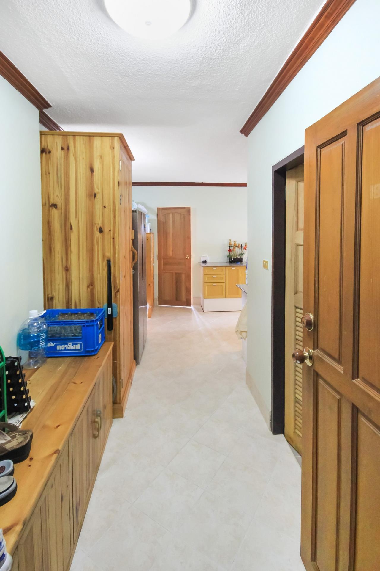 ขาย คอนโด ในโครงการGolden beach hotel Cha am ตำบลชะอำ อำเภอชะอำ, ภาพที่ 4