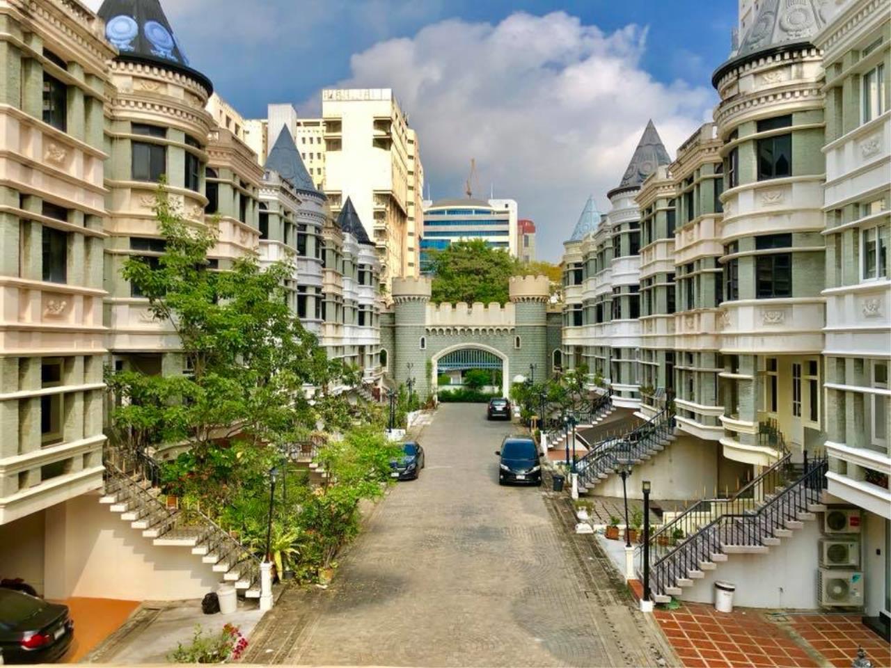 Moo Baan Chicha Castle, ภาพที่ 4