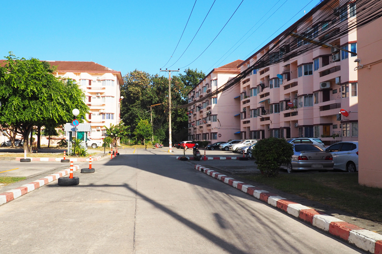 โกลเด้นวิลเลจคอนโดมิเนียม - บรรยากาศ - 3