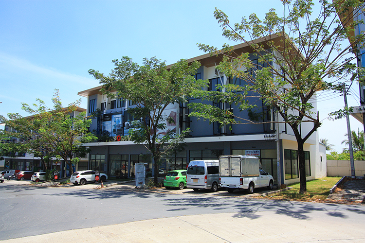 บายพาส บิซ ทาวน์ - บรรยากาศ - 3