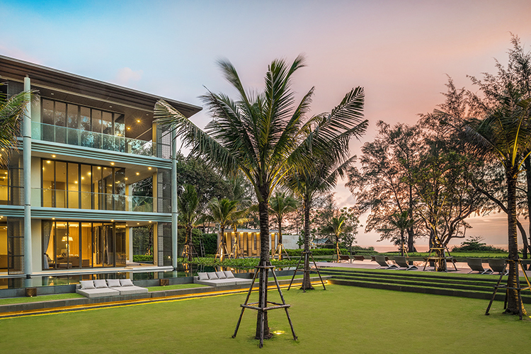 บ้านไม้ขาว - บรรยากาศ - 3