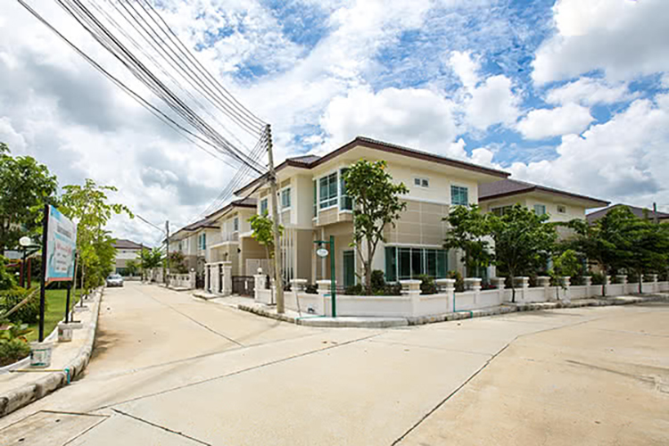 เดอะพรอมิเน้นซ์ - บรรยากาศ - 3