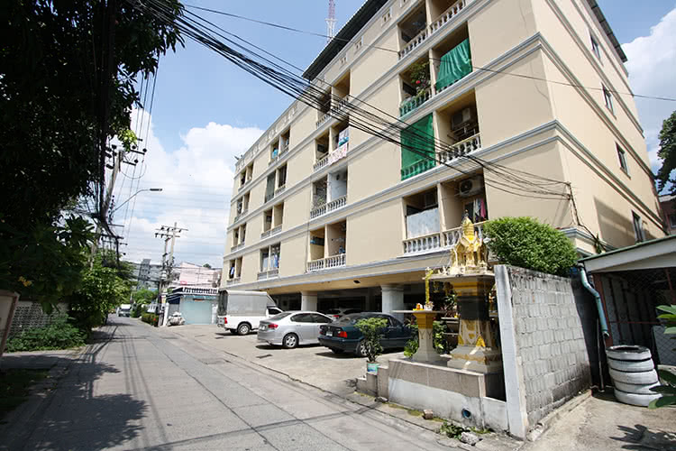 วิโรจน์คอนโดวิลล์ - บรรยากาศ - 3