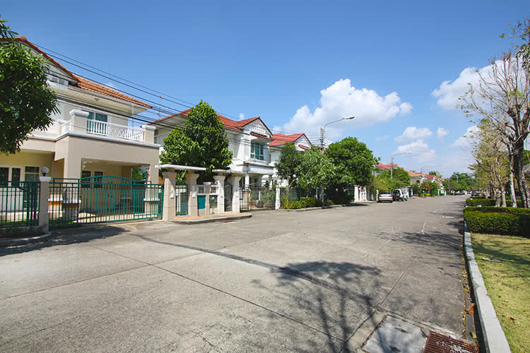 มณีรินทร์ พาร์ค - บรรยากาศ - 3