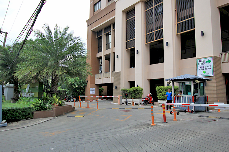 วิสต้าการ์เด้นคอนโดมิเนียม - บรรยากาศ - 3
