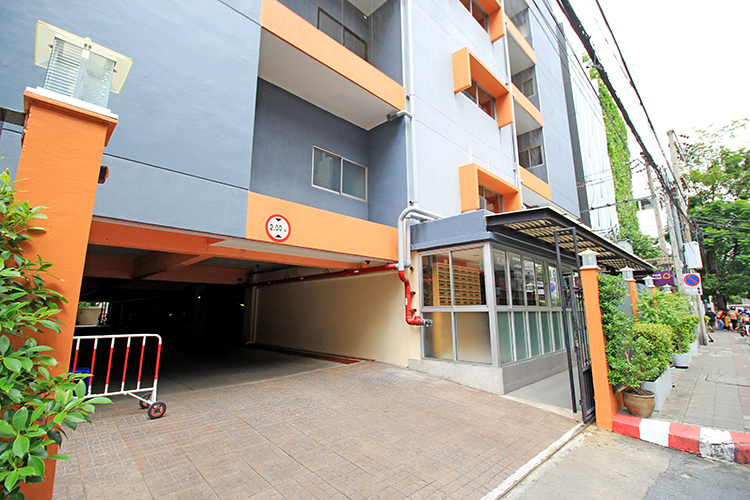ประสานมิตรคอนโดมิเนียม - บรรยากาศ - 3