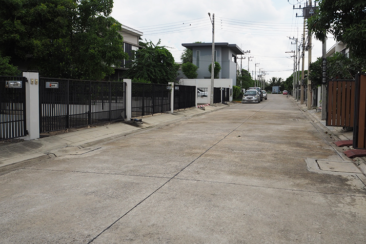 อินดี้ รังสิต - คลอง 3 - บรรยากาศ - 3