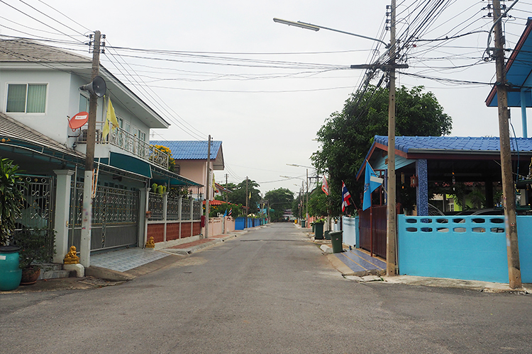 บ้านเพชรปทุม - บรรยากาศ - 3