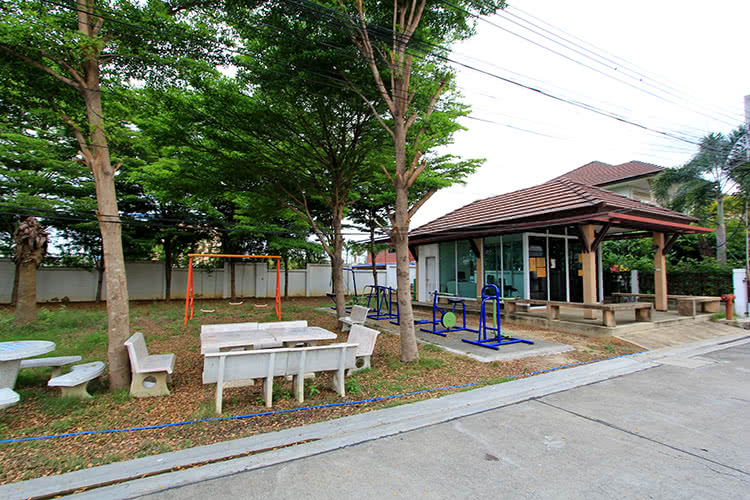 ลัดดาวิลล์ - บรรยากาศ - 3