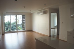 38951 - Resorta Yenakat Rd Condo for sale area 8895 Sqm