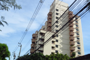 ให้เช่า ธันยคารคอนโด ลาดพร้าว38 5,000/เดือน รวมส่วนกลางแล้ว