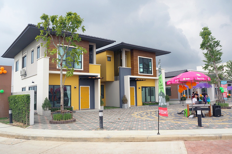 บ้านแฝดสองชั้น ในโครงการ เลอวิลล์ รังสิต-คลอง 7, ภาพที่ 4