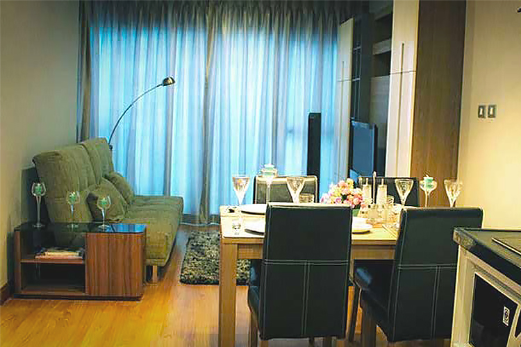 2 Bedroom ในโครงการ ทัวร์มาลีน โกลด์ สาทร-ตากสิน, ภาพที่ 4