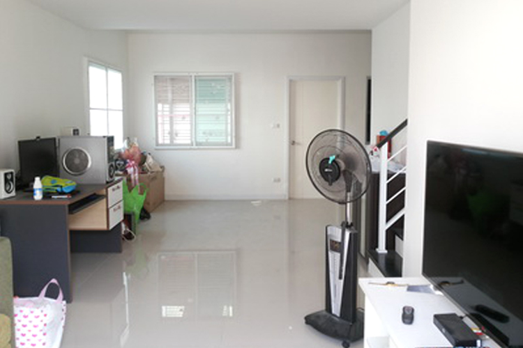 ทาวน์โฮมสองชั้น  ในโครงการ บ้านพฤกษา 96/1 รังสิต คลองหลวง, ภาพที่ 4