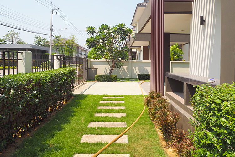Median ในโครงการ ซื่อตรง โคซี่ บางบัวทอง-340, ภาพที่ 4