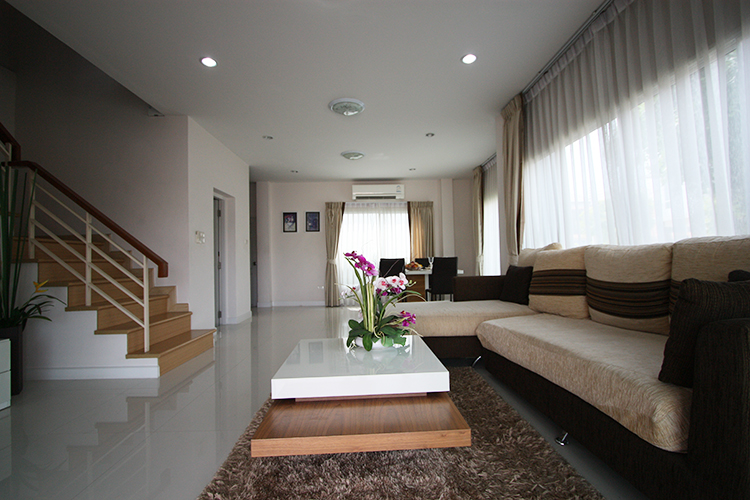 ทาวน์โฮมสองชั้น ในโครงการ บ้านทิพธนา เพชรเกษม 53, ภาพที่ 4