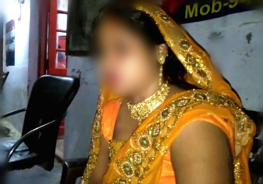 dulhan_jaunpur.jpg शादी के बाद होटल पहुंची दुल्हन बोली मुझे बचा लीजिये, पूरी बात सुनकर दंग रह गया होटल स्टाफ
