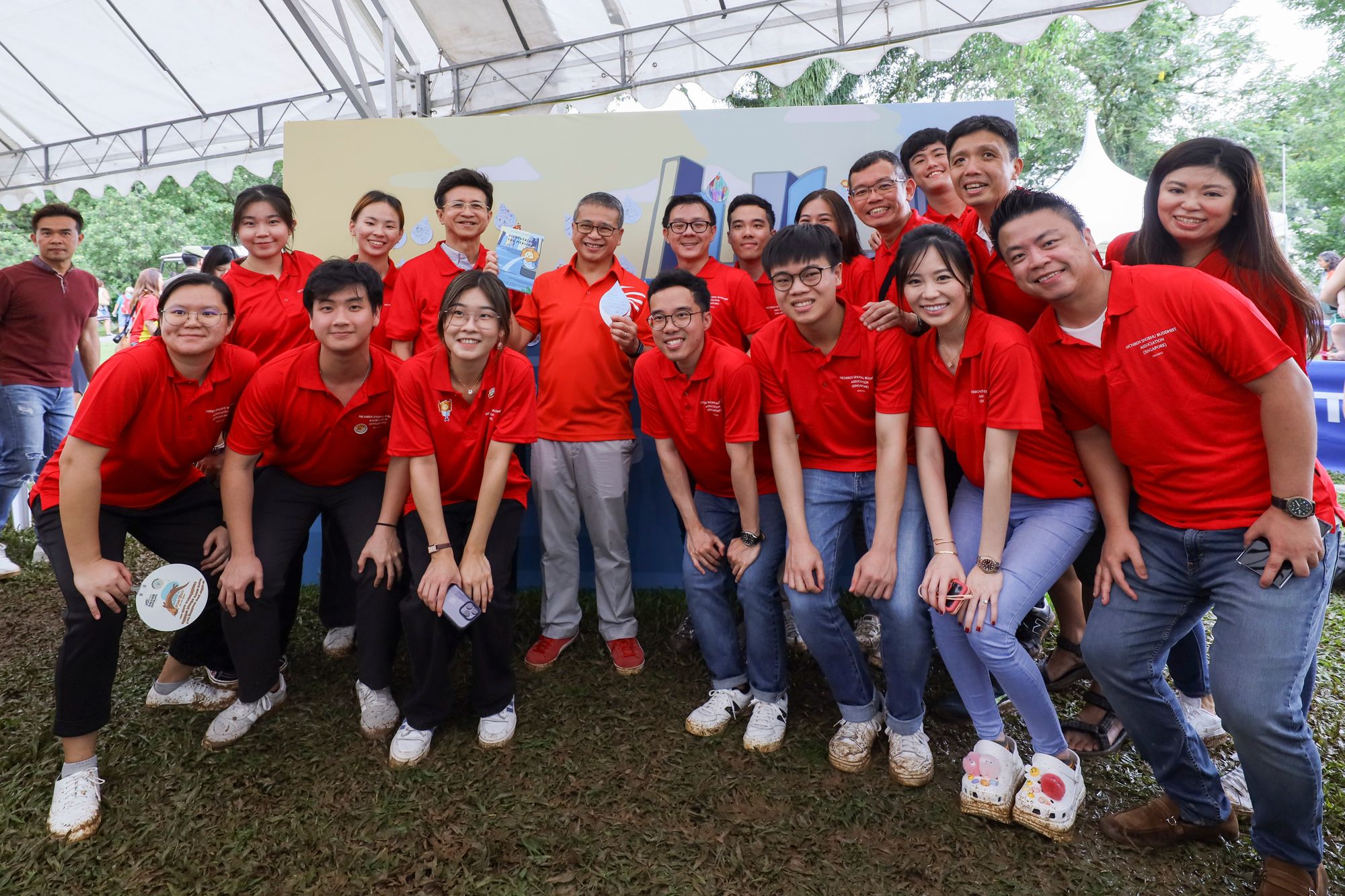 Embracing Unity at the National Day Istana Open House