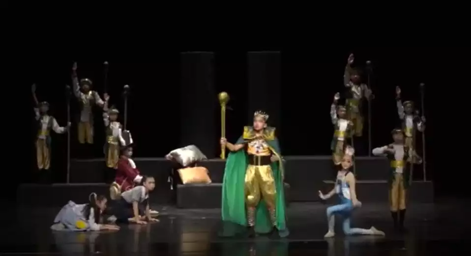 《Time’s Up》影片截圖