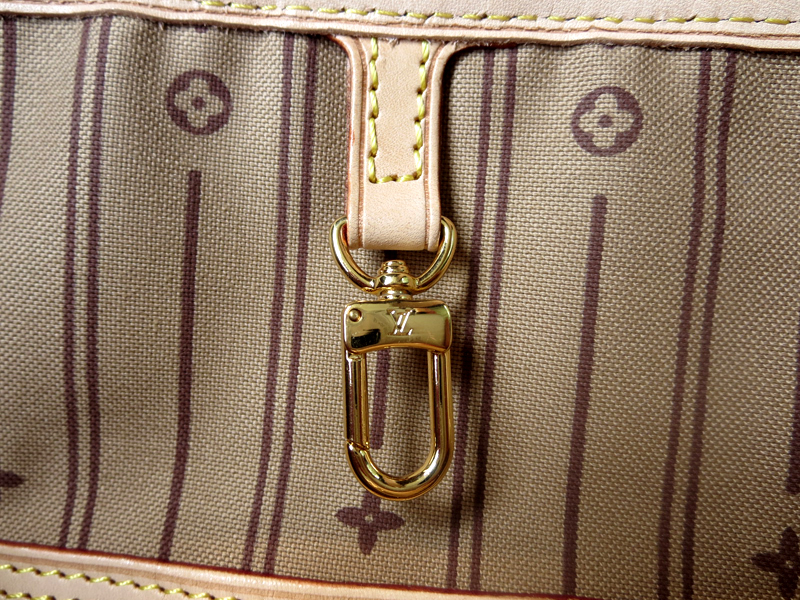 Will You Buy This Louis Vitton Bag Rendition That is Smaller Than A Crumb  And Requires Microscope to View it?