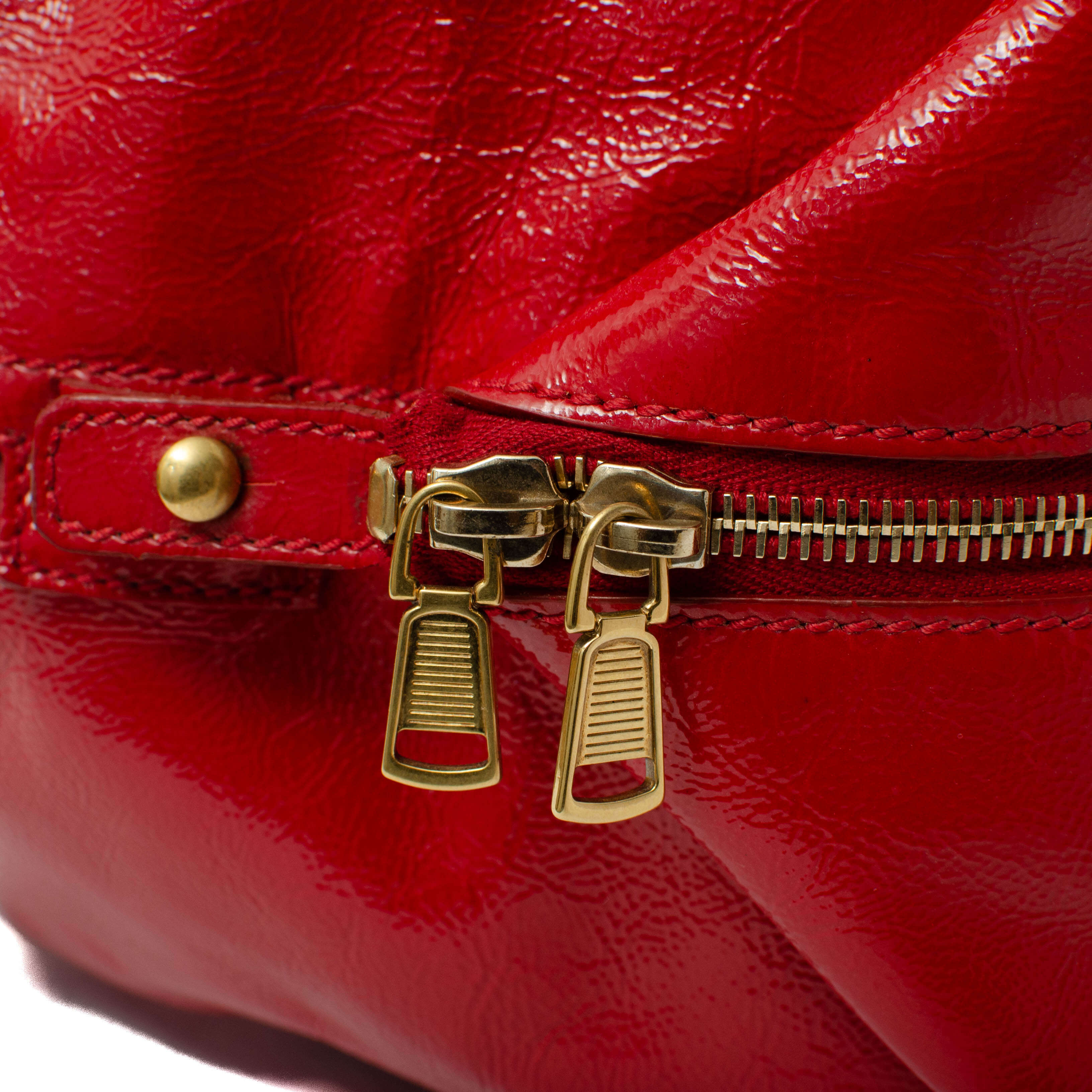 Easy Y Zip Patent Leather Red Tote Bag