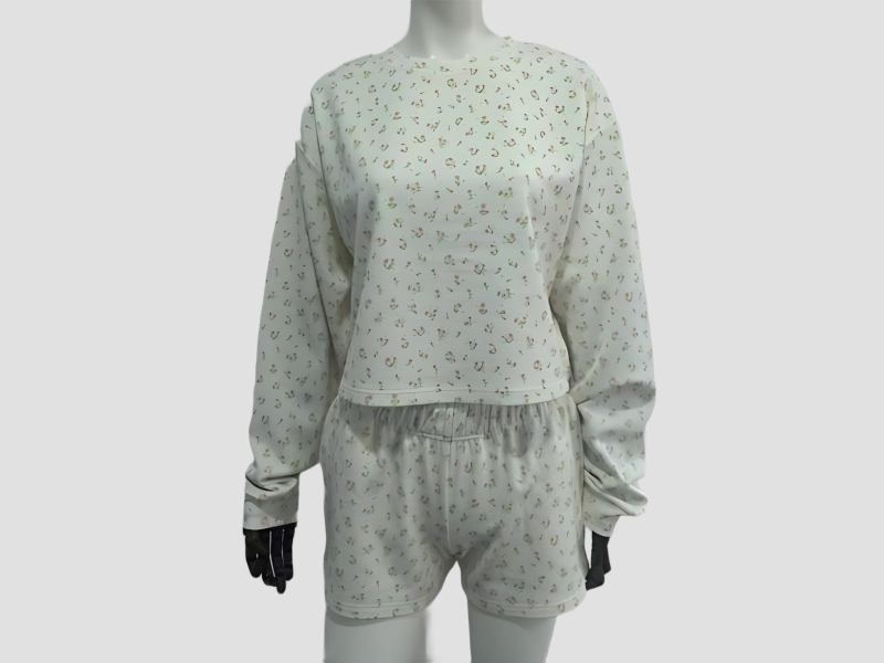 Women printed long sleeve top and shorts set