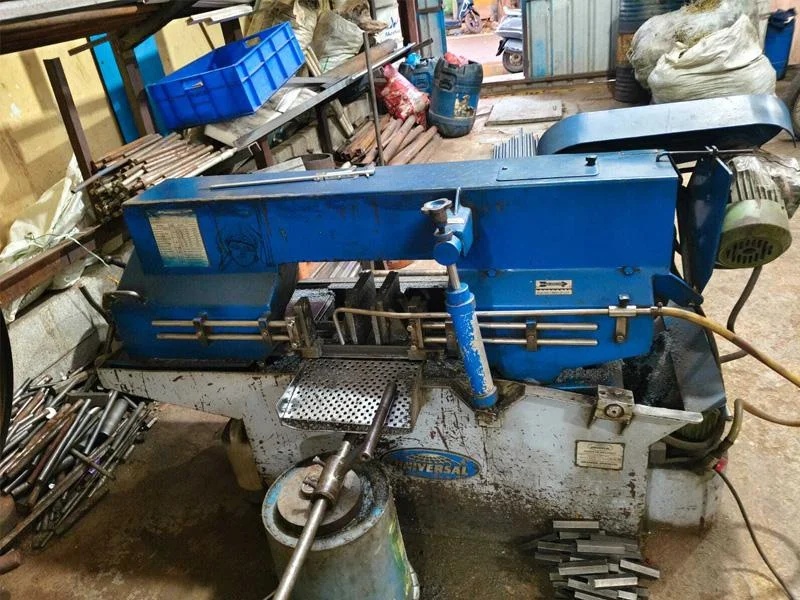 Metal Cutting Equipment