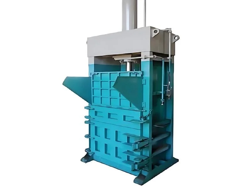 Baling machine