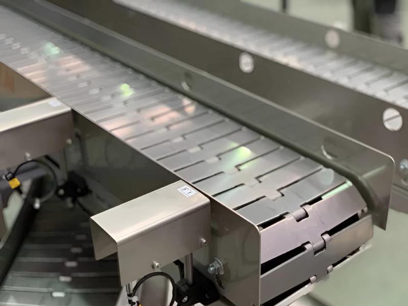 Stainless Steel Slat Chain Conveyor for Bottle and Pharma Industry