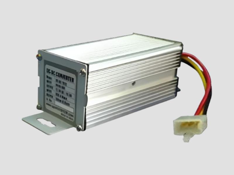 12V 10A 15A DC-DC Converter For Portable And Vehicle Electronics